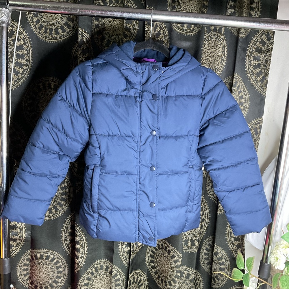 Amazon Essentials Kids Hooded Puffer Coat